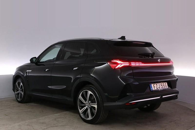 Begagnad MG Marvel R Luxury 132 kW (180 HK) 2022 Svart SUV