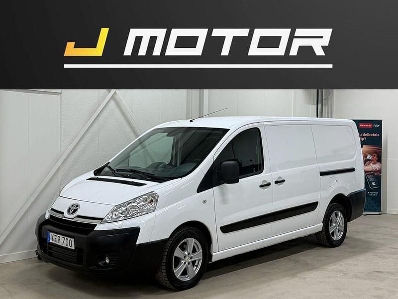 Vit Begagnad 2016 Toyota Proace Minibuss | 69 900 kr (Superpris) - Bild 1/4