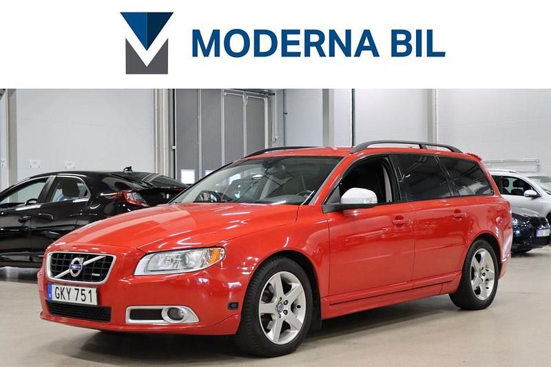 Röd Begagnad 2011 Volvo V70 R-Design Kombi | 139 400 kr (Dyr) - Bild 1/4