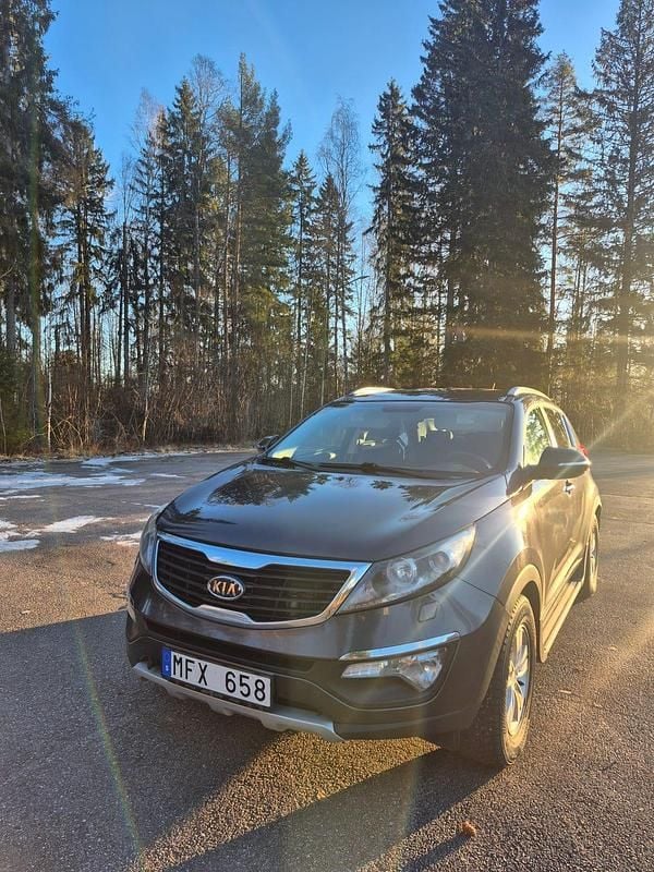 Begagnad 2012 Kia Sportage SUV | 69 900 kr (Marknadspris) - Bild 1/4