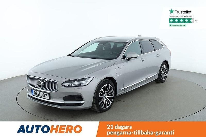Silver Begagnad 2023 Volvo V90 Core Kombi | 471 000 kr (Lite dyr) - Bild 1/4
