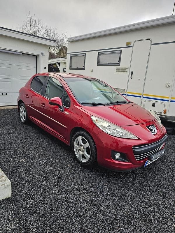 Begagnad 2010 Peugeot 207 Halvkombi | 34 500 kr (Marknadspris) - Bild 1/4