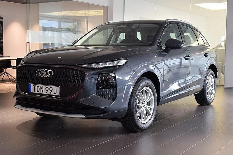 Ny 2026 Audi Q3 Proline SUV | 522 400 kr - Bild 1/4