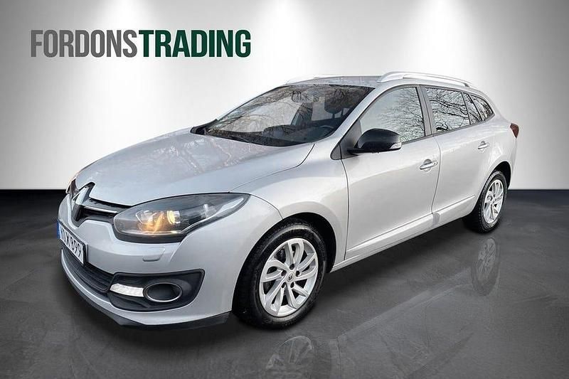 Silver Begagnad 2016 Renault Mégane III LIMITED | 59 900 kr (Dyr) - Bild 1/4
