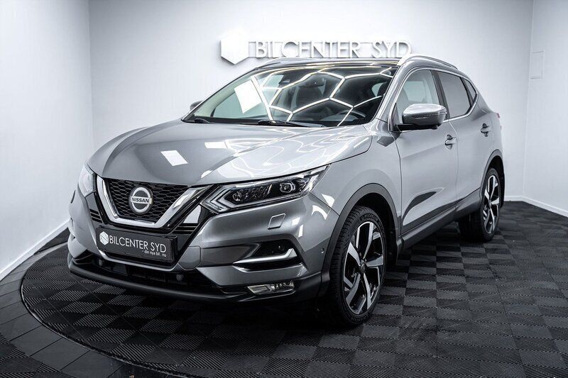 Grå Begagnad 2018 Nissan Qashqai 360º SUV | 149 900 kr (Marknadspris) - Bild 1/4