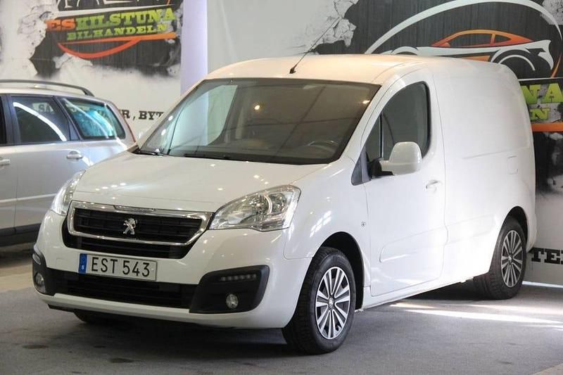 Vit Begagnad 2016 Peugeot Partner Van | 64 900 kr (Marknadspris) - Bild 1/4