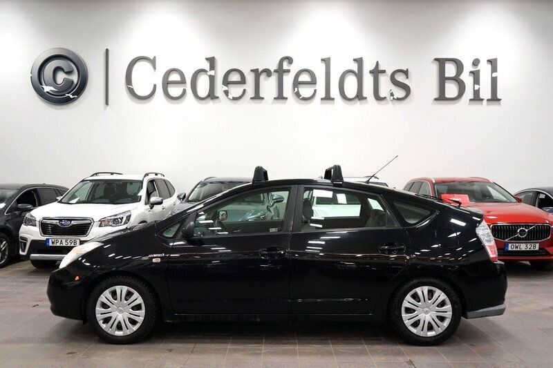 Svart Begagnad 2008 Toyota Prius Halvkombi | 58 900 kr (Dyr) - Bild 1/4