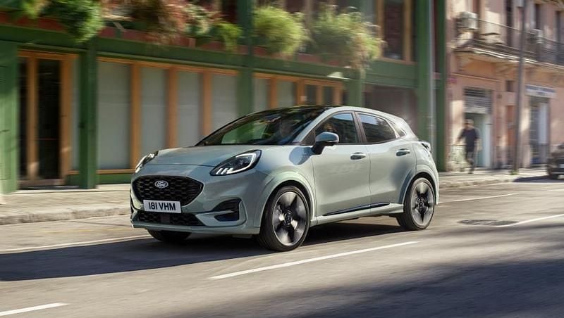 Begagnad 2024 Ford Puma Sedan | 299 000 kr - Bild 1/4