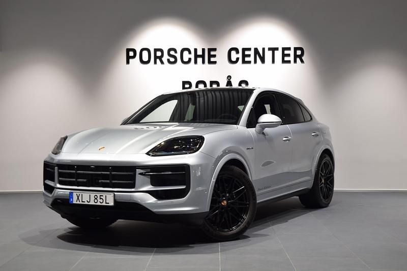 Ny Porsche Cayenne Black Edition 470 HK (345 kW) 2025 Silver SUV