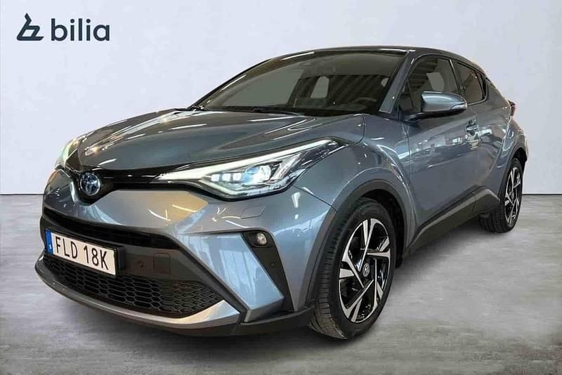 Grå Begagnad 2023 Toyota C-HR SUV | 289 900 kr - Bild 1/1