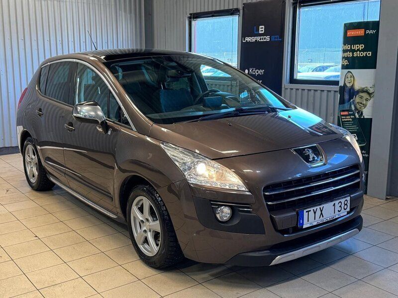 Brun Begagnad 2012 Peugeot 3008 Kombi | 69 900 kr (Bra pris) - Bild 1/4