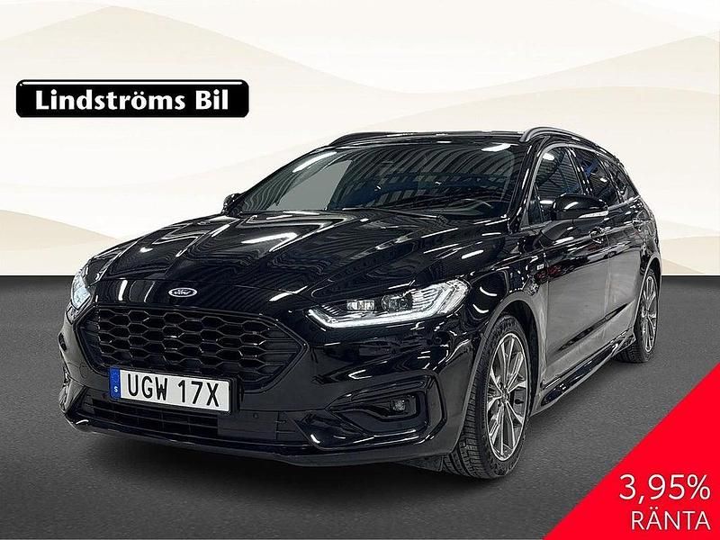 Svart Begagnad 2021 Ford Mondeo ST-Line Kombi | 254 900 kr (Dyr) - Bild 1/4