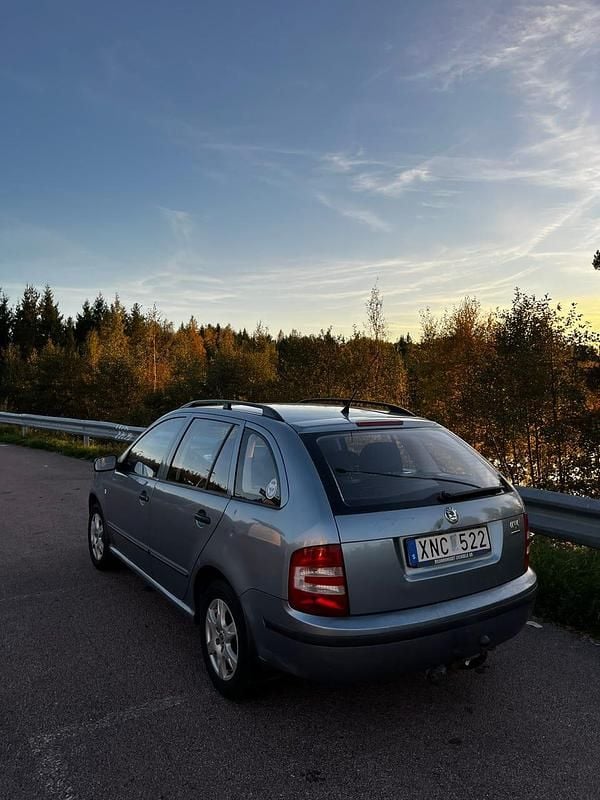 Begagnad 2006 Skoda Fabia Kombi | 5 000 kr (Superpris) - Bild 1/2