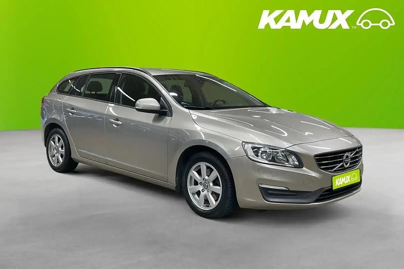 Brun Begagnad 2014 Volvo V60 Kinetic Kombi | 97 800 kr (Marknadspris) - Bild 1/4
