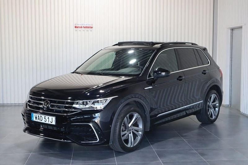 Begagnad VW Tiguan R-line 150 HK (110 kW) 2022 Svart SUV