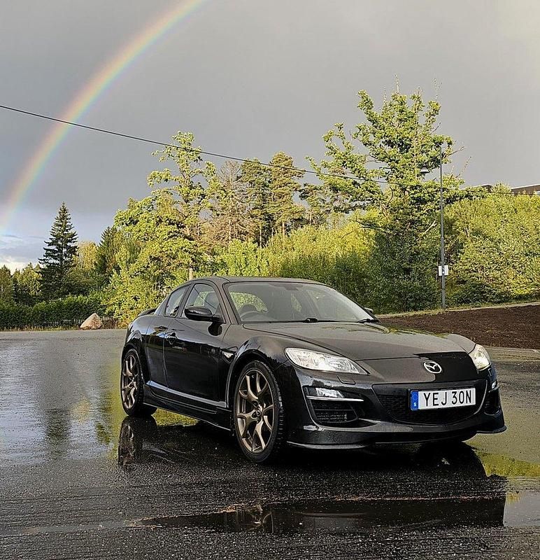 Svart Begagnad 2009 Mazda RX8 Halvkombi | 75 000 kr - Bild 1/4
