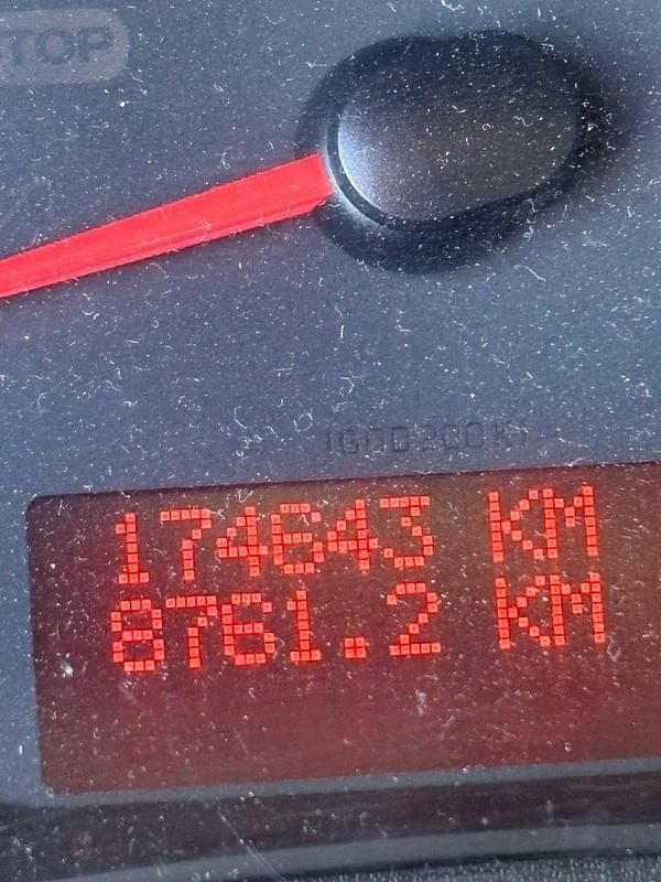 Begagnad 2016 Renault Master Minibuss | 110 000 kr (Superpris) - Bild 1/3