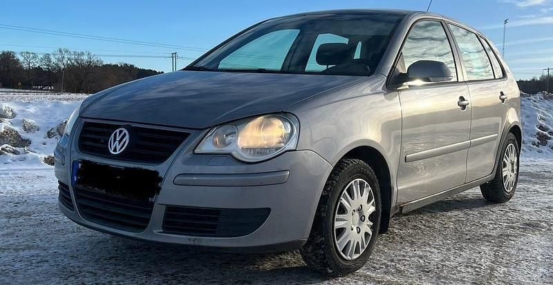 Begagnad VW Polo 80 HK (58 kW) 2007 Halvkombi