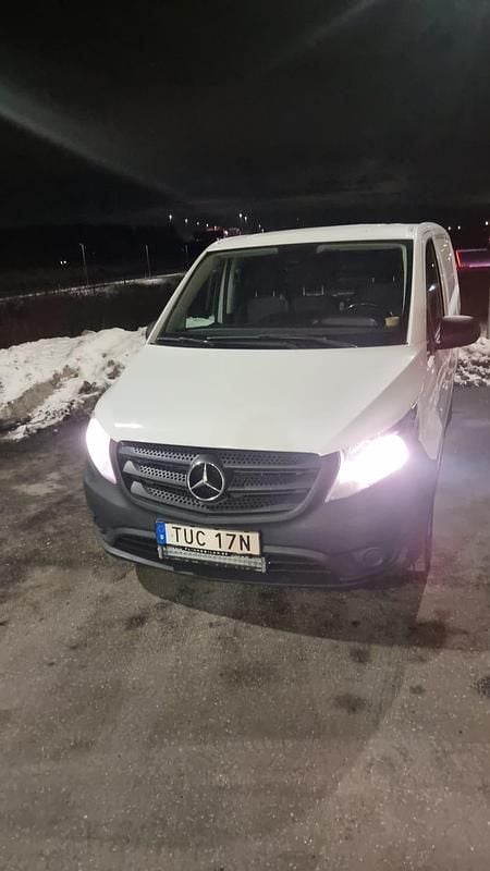 Begagnad Mercedes Vito 163 HK (119 kW) 2020 Van