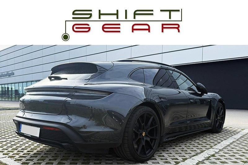 Begagnad 2023 Porsche Taycan GTS Sport Turismo Sedan | 1 165 000 kr - Bild 1/4
