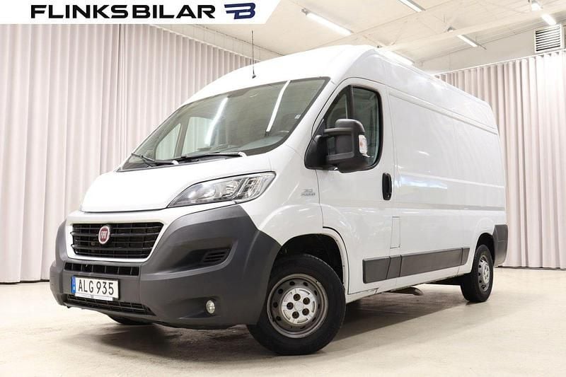 Vit Begagnad 2016 Fiat Ducato Van | 119 800 kr (Bra pris) - Bild 1/4
