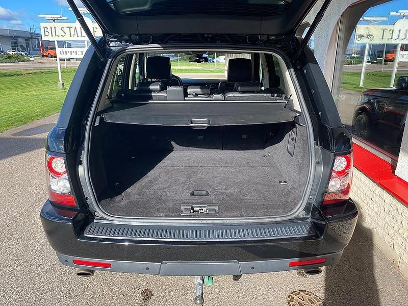 Begagnad Land Rover Range Rover 510 HK (375 kW) 2012 Svartmetallic SUV