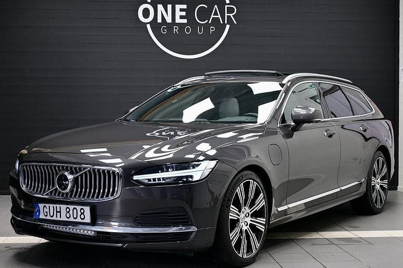 Begagnad Volvo V90 SE 392 HK (288 kW) 2020 Grå Kombi