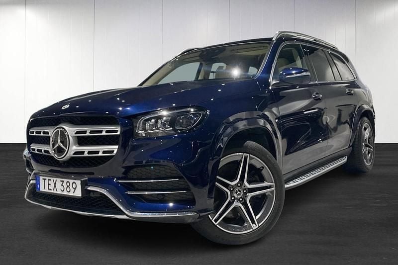 Mörkblå (blue) Begagnad 2022 Mercedes GLS400 AMG Line Premium Plus SUV | 849 900 kr (Bra pris) - Bild 1/4