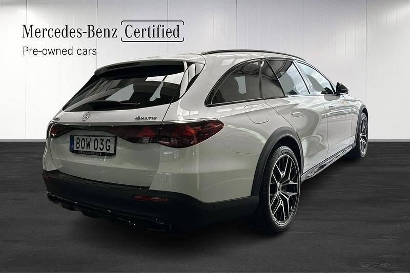 Begagnad Mercedes E300 Avantgarde 2025 Vit Kombi