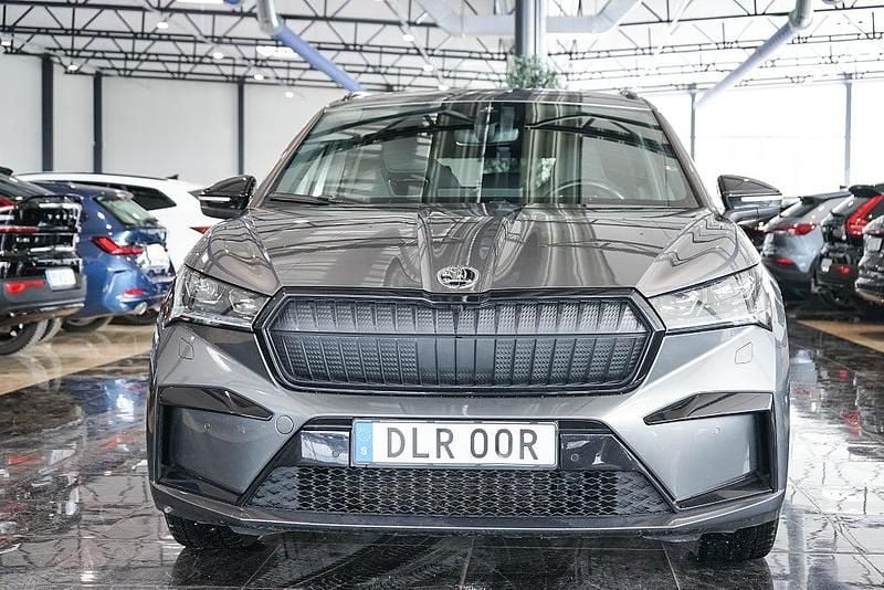 Begagnad Skoda Enyaq iV SportLine 150 kW (204 HK) 2022 Grå SUV
