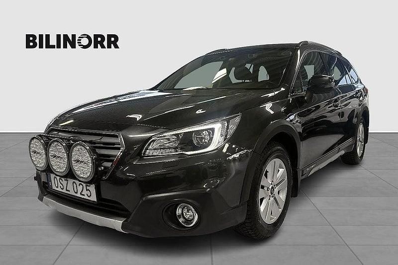 Mörkgrå Begagnad 2017 Subaru Outback Kombi | 219 900 kr (Lite dyr) - Bild 1/4