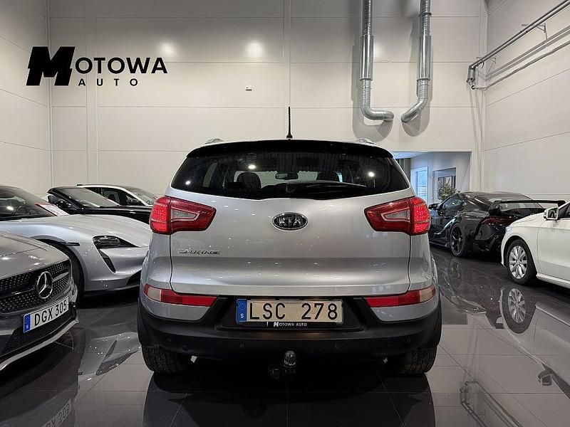 Begagnad Kia Sportage Comfort 163 HK (119 kW) 2011 Silver SUV