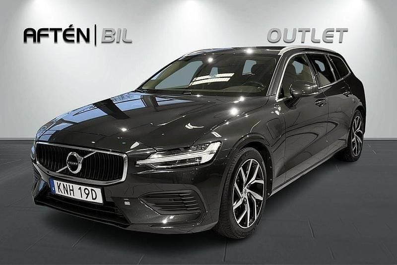 Grå Begagnad 2020 Volvo V60 Momentum Kombi | 224 900 kr (Superpris) - Bild 1/3