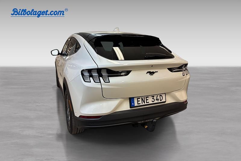 Begagnad Ford Mustang Mach-E 219 kW (298 HK) 2022 Vit SUV