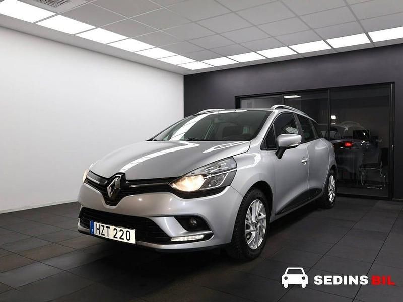 Silver Begagnad 2018 Renault Clio IV Zen Kombi | 79 900 kr (Marknadspris) - Bild 1/4