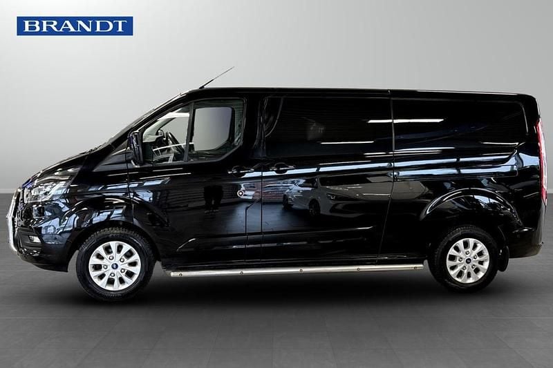Begagnad Ford Transit Custom Limited 171 HK (125 kW) 2022 Svart Van