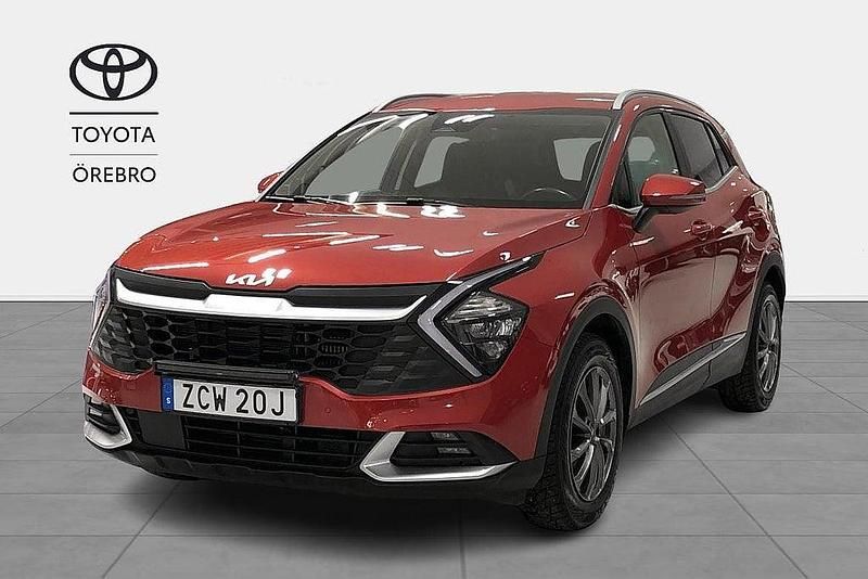 Röd Begagnad 2022 Kia Sportage SUV | 304 900 kr (Marknadspris) - Bild 1/4