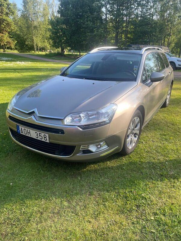 Brun Begagnad 2011 Citroën C5 Kombi | 55 000 kr (Marknadspris) - Bild 1/4