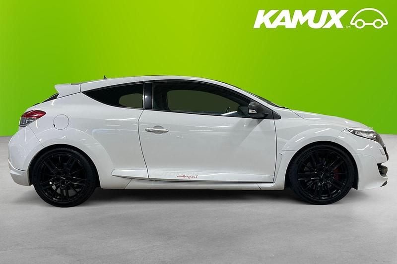 Begagnad Renault Mégane III R.S. 250 HK (183 kW) 2010 Vit