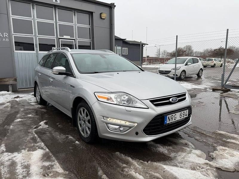 Begagnad Ford Mondeo Business Edition 163 HK (119 kW) 2012 Grå Kombi
