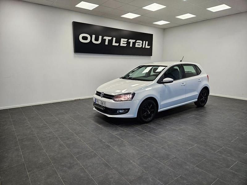 Begagnad VW Polo 90 HK (66 kW) 2012 Vit Halvkombi