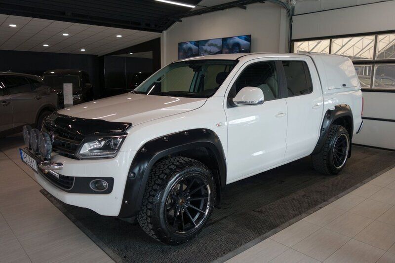 Vit Begagnad 2016 VW Amarok Highline Pickup | 273 750 kr (Dyr) - Bild 1/4