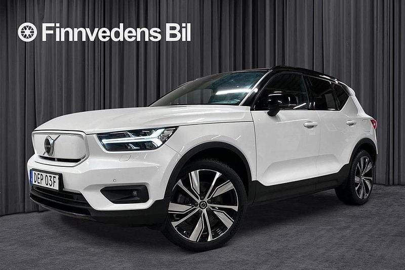 Vit Begagnad 2020 Volvo XC40 SUV | 314 000 kr (Lite dyr) - Bild 1/4