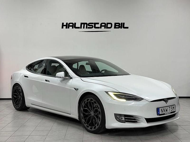 Vit Begagnad 2019 Tesla Model S Long Range AWD Halvkombi | 349 500 kr (Marknadspris) - Bild 1/4