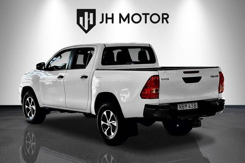 Begagnad Toyota HiLux 150 HK (110 kW) 2020 Vit Pickup