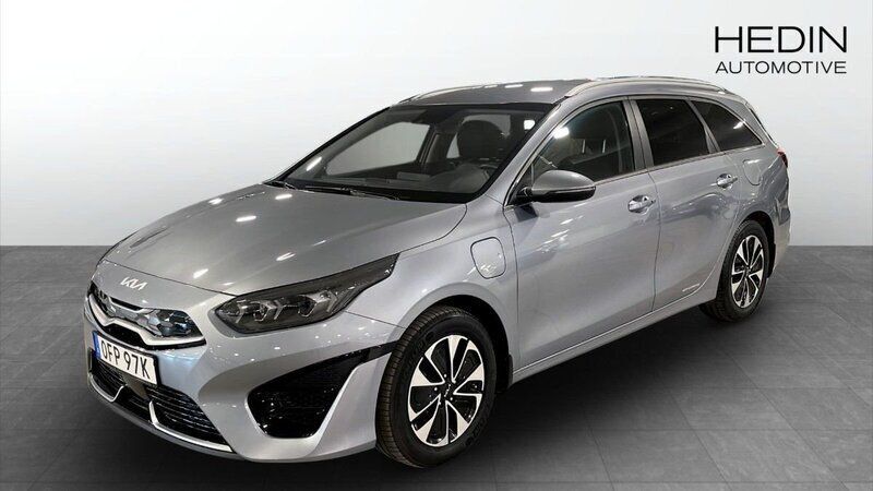 Grå (grey) Begagnad 2022 Kia Ceed Sportswagon Advance Kombi | 279 900 kr (Lite dyr) - Bild 1/4
