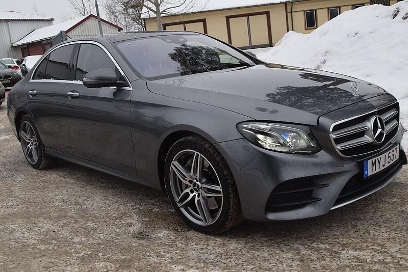 Begagnad Mercedes E350 AMG line 258 HK (189 kW) 2018 Grå Sedan