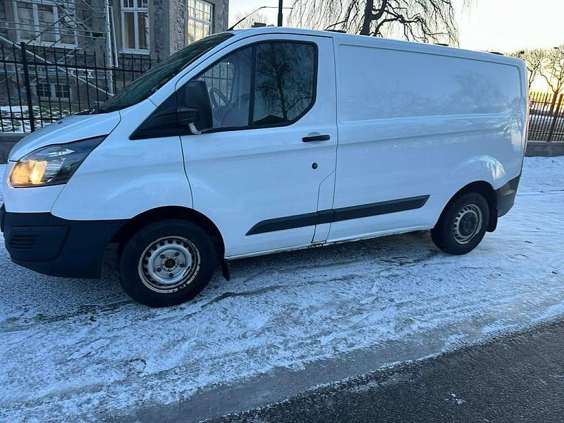 Begagnad Ford Transit Custom 100 HK (73 kW) 2016