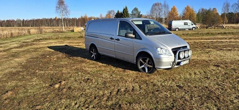 Silver Begagnad 2013 Mercedes Vito Minibuss | 95 000 kr (Bra pris) - Bild 1/3