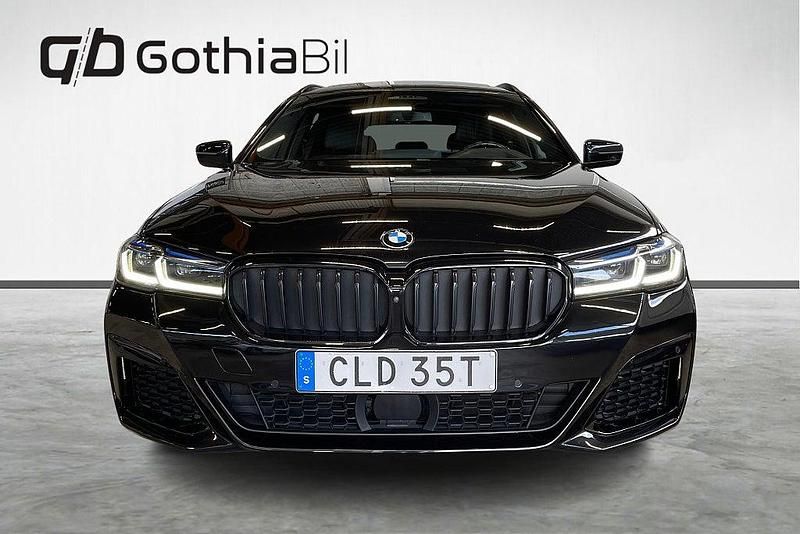 Begagnad BMW 530 M Sport 286 HK (210 kW) 2020 Svart Kombi